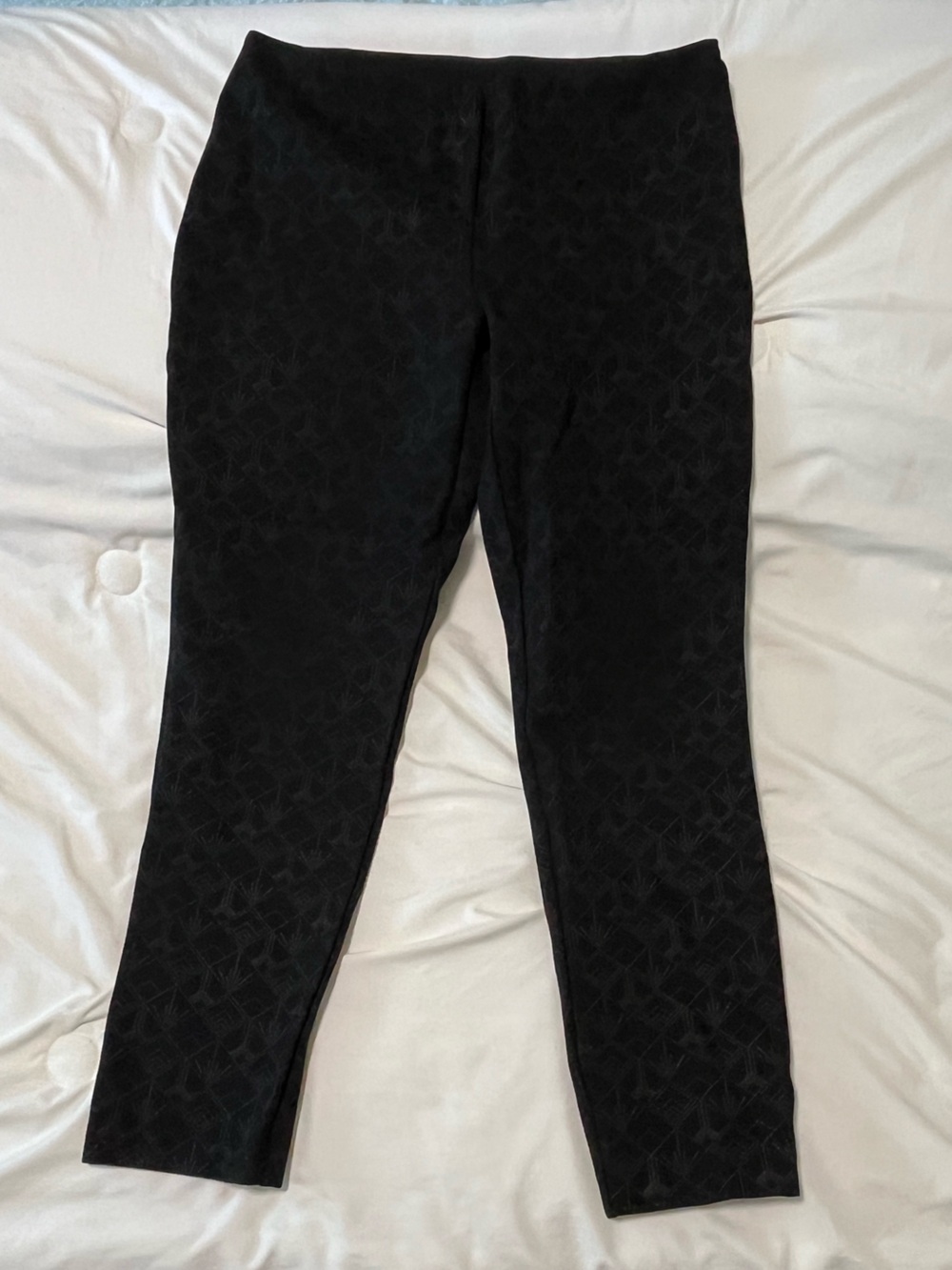 Alfani Foil Print Pants with Tapered Leg Size 10